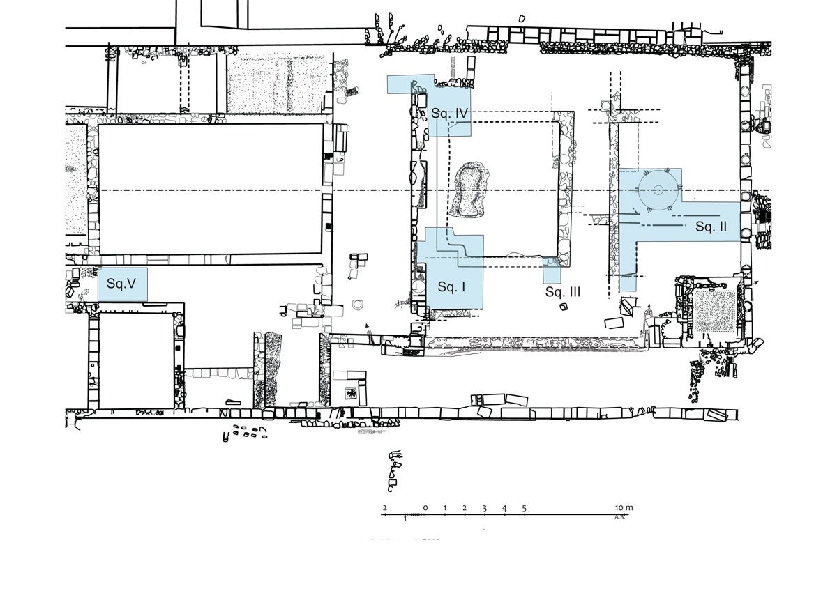 Κάτω Πάφος-Μαλούτενα: Σχεδιαστική κάτοψη κεντρικού χώρου της «Ελληνιστικής Οικίας» και δυτικό τμήμα της «Ρωμαϊκής Οικίας» με σημειωμένες τις τομές του 2016. Σχέδιο: St. Medeksza, A. Brzozowska, A. Kubicka και H. Meyza.