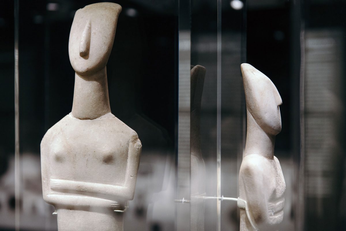 Άποψη της έκθεσης «Κυκλαδική Κοινωνία 5000 χρόνια πριν» που παρουσιάζεται στο Μουσείο Κυκλαδικής Τέχνης. Φωτ.: Πάρις Ταβιτιάν. © Μουσείο Κυκλαδικής Τέχνης.