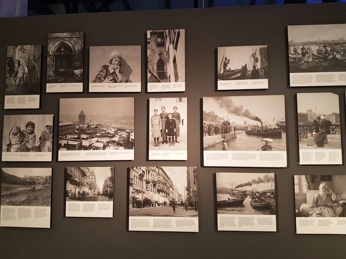 Στην έκθεση αποτυπώνεται μοναδικά η εικόνα της Κωνσταντινούπολης στις αρχές του 20ού αιώνα, μέσα από τον φωτογραφικό φακό του Αχιλλέα Σαμαντζή και του Ευγενίου Δαλεζίου (φωτ.: ΑΠΕ-ΜΠΕ).