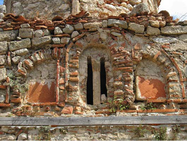 Η Επισκοπή Καρυουπόλεως στη Μάνη και ο Ναός Αγίου Γεωργίου Δροσοπηγής