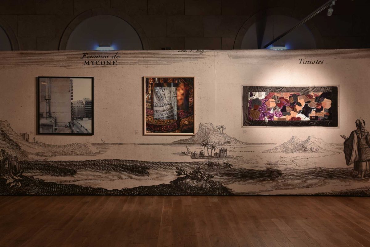 Άποψη της έκθεσης στην Costa Navarino.