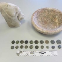 Συνελήφθη ένας 44χρονος με μεγάλο αριθμό αρχαίων αντικειμένων