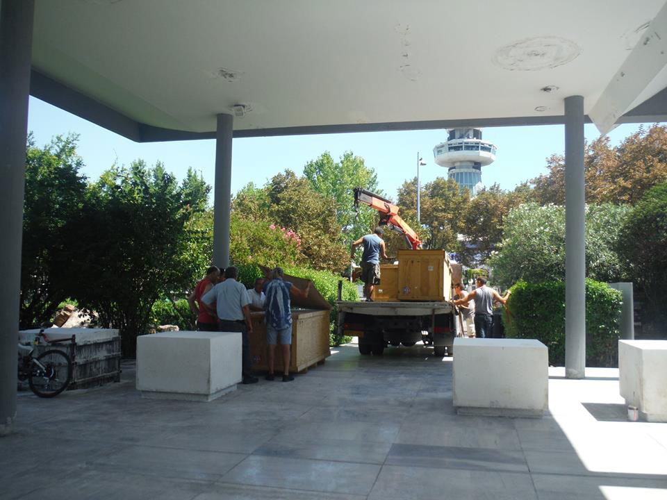 Από τη στιγμή της άφιξης των αγαλμάτων στο Αρχαιολογικό Μουσείο Θεσσαλονίκης.