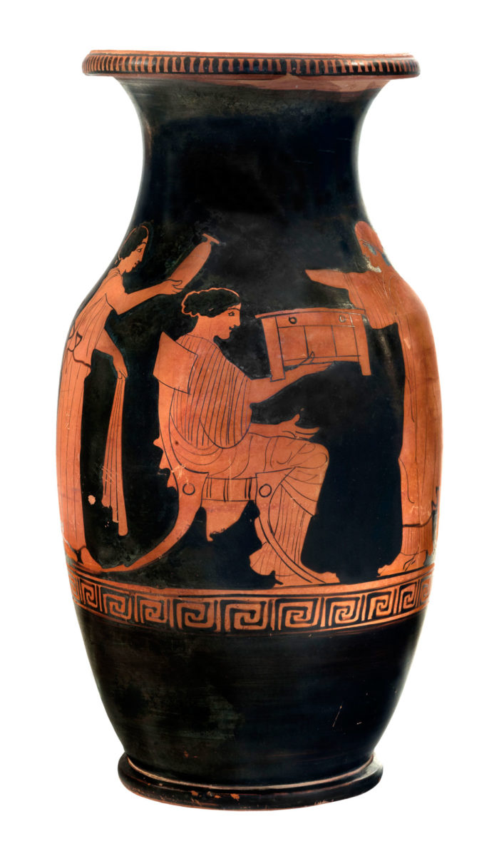 Ερυθρόμορφη όλπη  από το Μόδι Λοκρίδας (440 π.Χ.). © ΕΑΜ/ΤΑΠ (Φωτ.: Σ. Μαυρομμάτης).