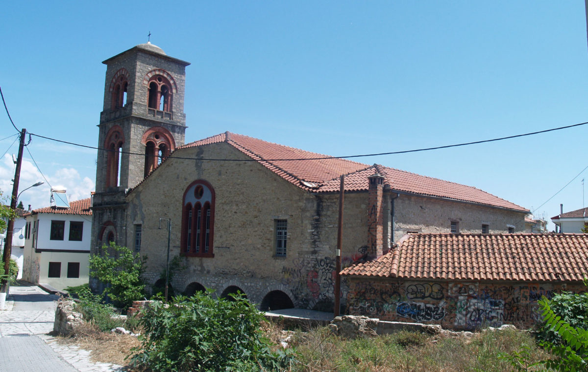 Στο Βαρούσι βρίσκονται και οι παλαιότερες εκκλησίες της πόλης των Τρικάλων (φωτ.: ΑΠΕ-ΜΠΕ).