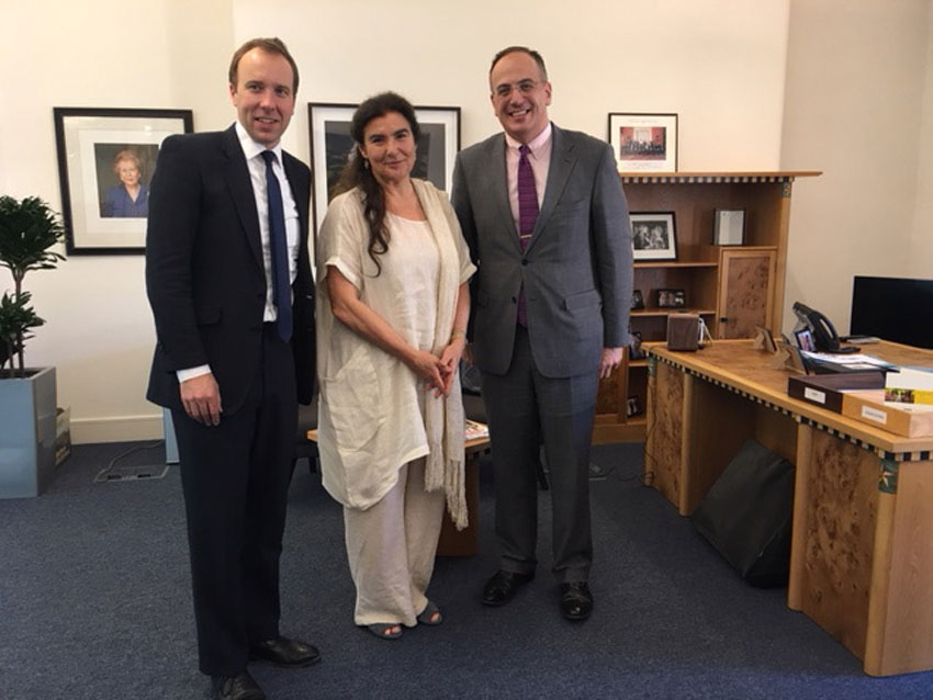 Συνάντηση της Υπουργού Πολιτισμού με τον ομόλογό της στο Λονδίνο