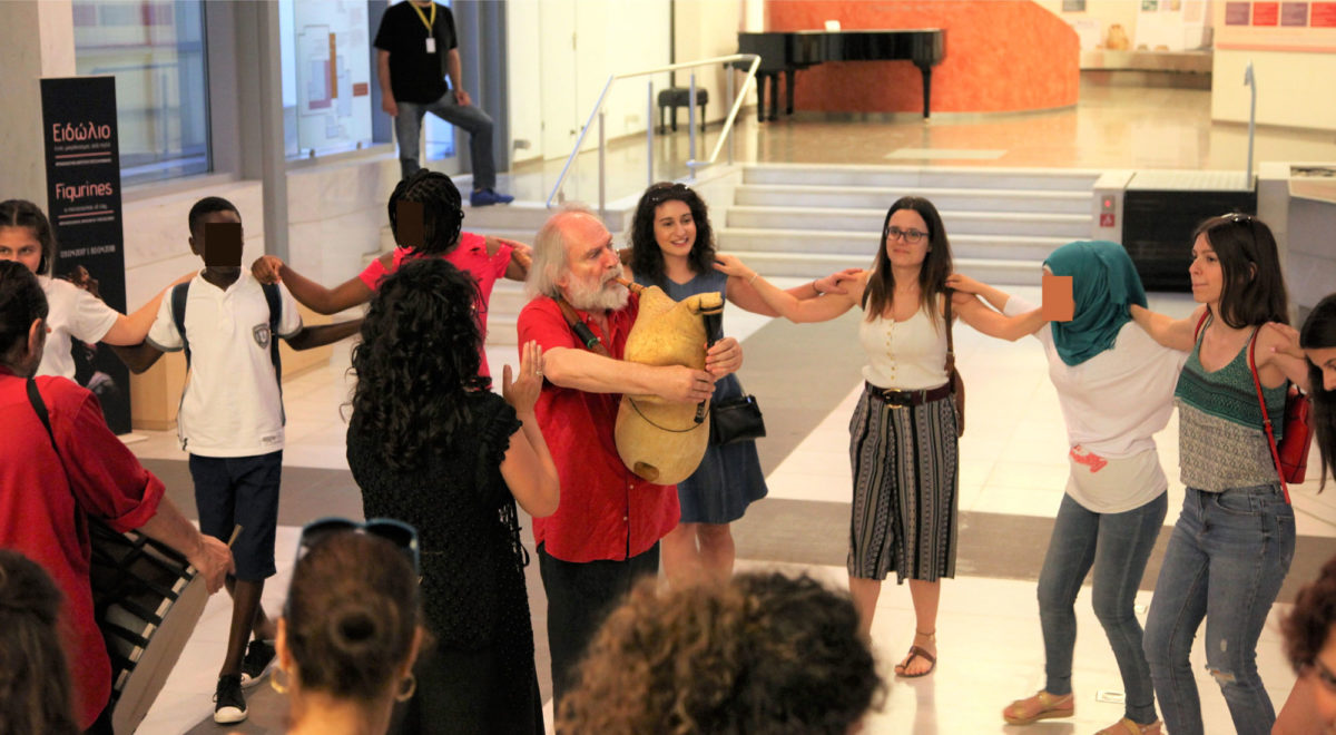 Το ΑΜΘ γιόρτασε την Ευρωπαϊκή Ημέρα Μουσικής και την Παγκόσμια Ημέρα Προσφύγων με μία μουσική ξενάγηση στις εκθέσεις του.