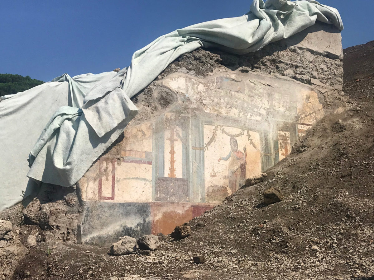 Στην Πομπηία εφαρμόζεται ένα ευρύ πρόγραμμα αποκατάστασης με μεγάλο προϋπολογισμό, που προσεγγίζει ολιστικά τον αρχαιολογικό χώρο (φωτ.: ΑΠΕ-ΜΠΕ / Μάσιμο Οσάνα).