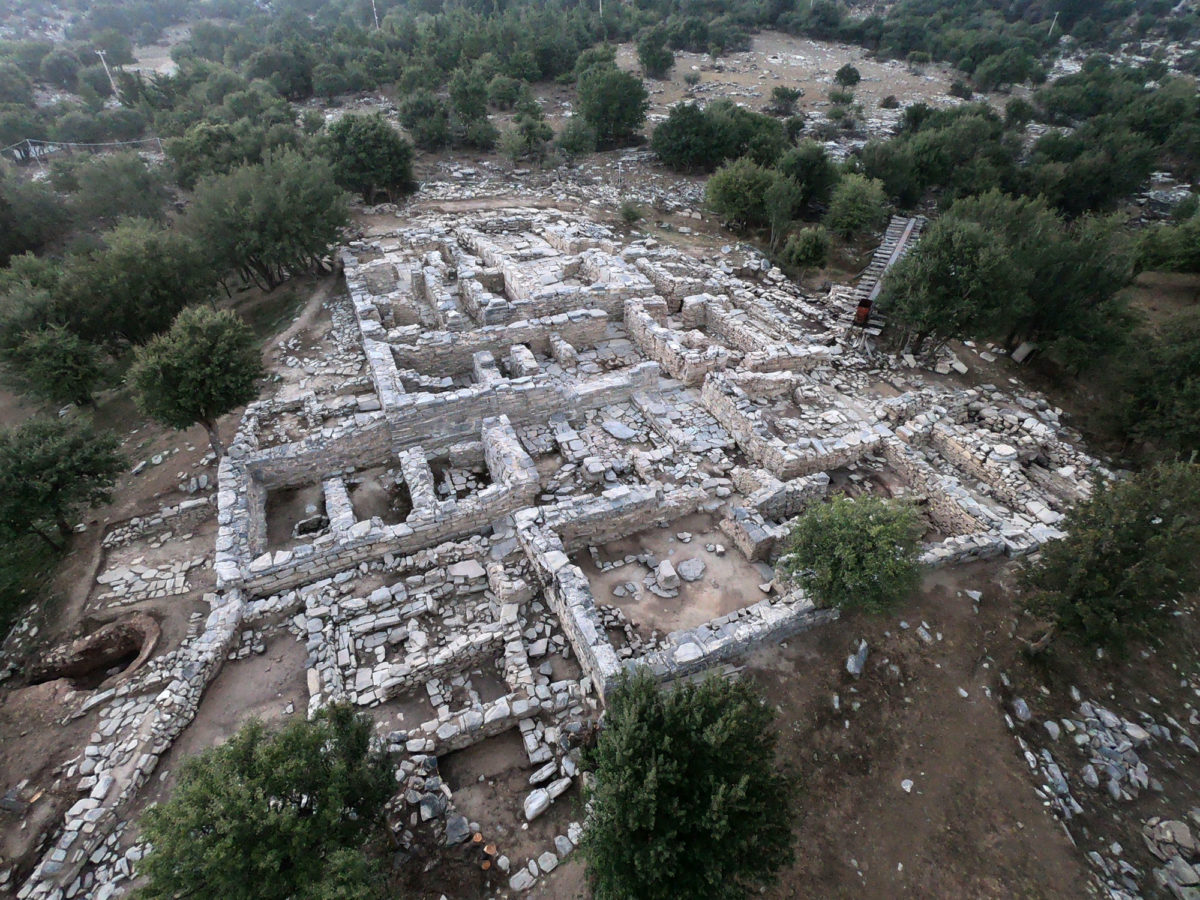 Άποψη της ανασκαφής στη Ζώμινθο (φωτ.: ΥΠΠΟΑ / Εν Αθήναις Αρχαιολογική Εταιρεία).