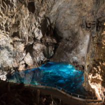 Σπήλαια της Πελοποννήσου και χρήσεις τους κατά την αρχαιότητα