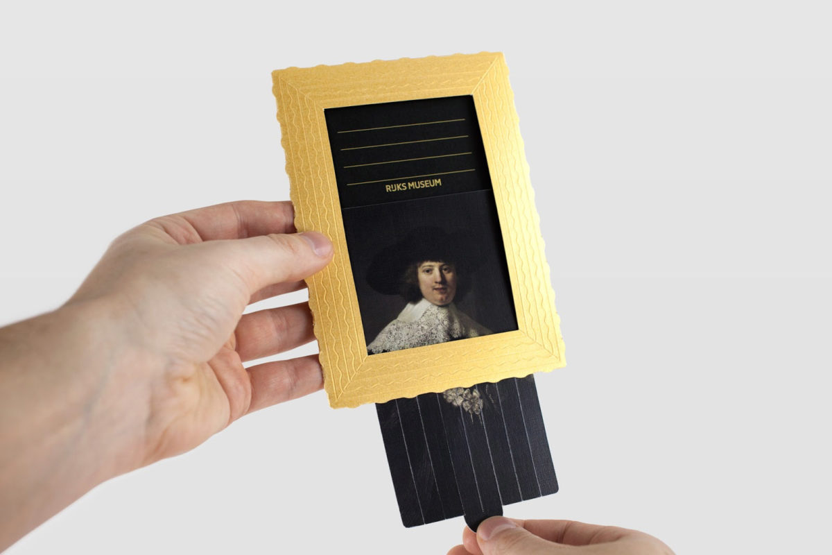 Hello from Banksy: κάρτες από μουσεία «αυτοκαταστρέφονται»