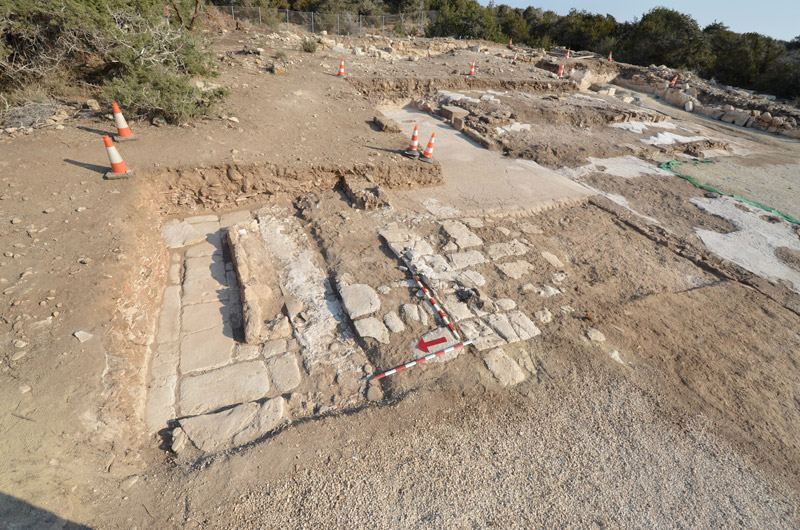 Σύμπλεγμα δύο ναών αποκαλύπτεται στη θέση Καταλύματα των Πλακωτών