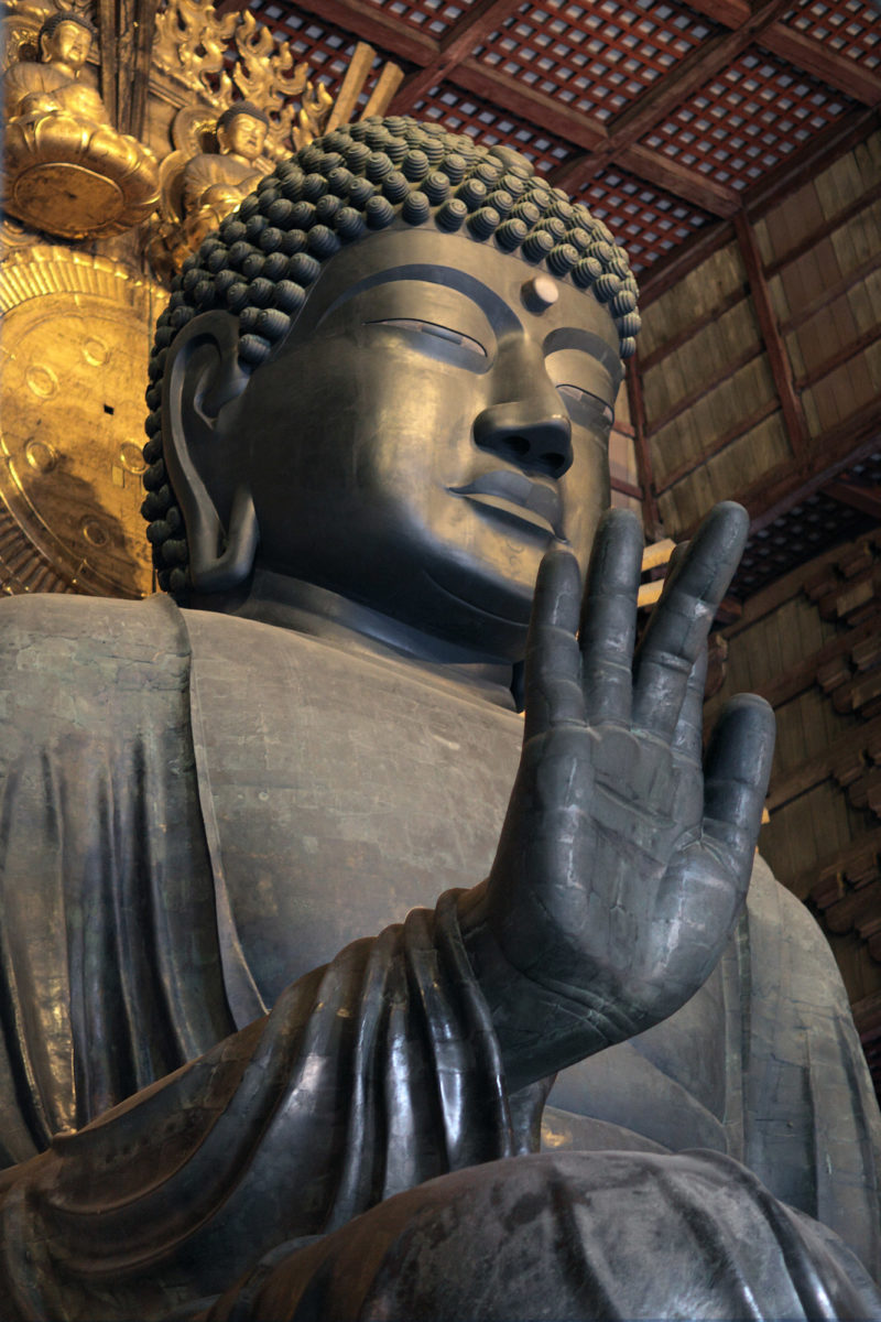 Το καθιστό μπρούτζινο άγαλμα του Βούδα Vairocana, Ναός Todaiji – Εθνικός Θησαυρός. Ανεγέρθηκε τον 8ο αιώνα, αποκαταστάθηκε τον 13ο και 17ο αι. μ.Χ. Φωτ.: Miro Ito.