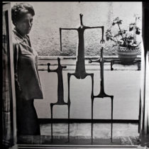 Αναδρομική έκθεση της Άλεξ Μυλωνά