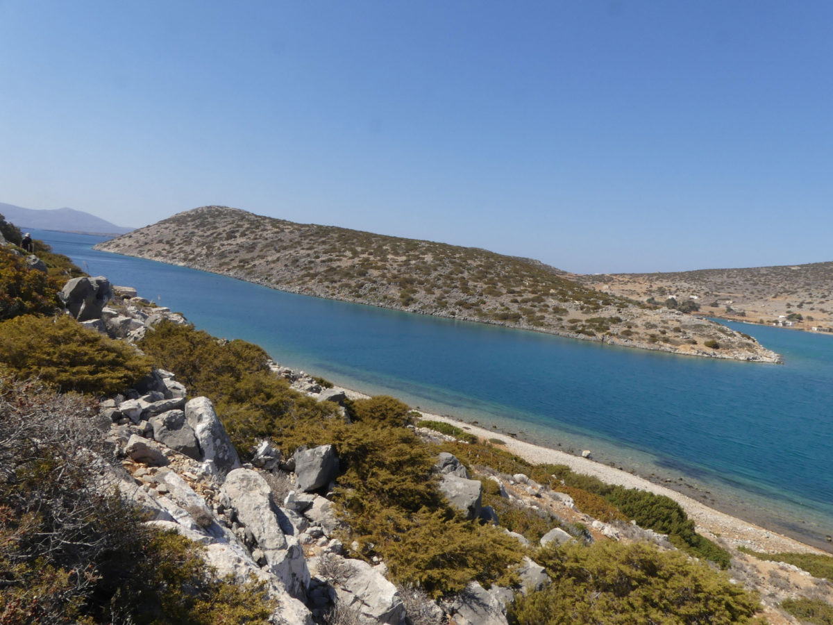 Άποψη της θέσης Βαθύ στην Αστυπάλαια.