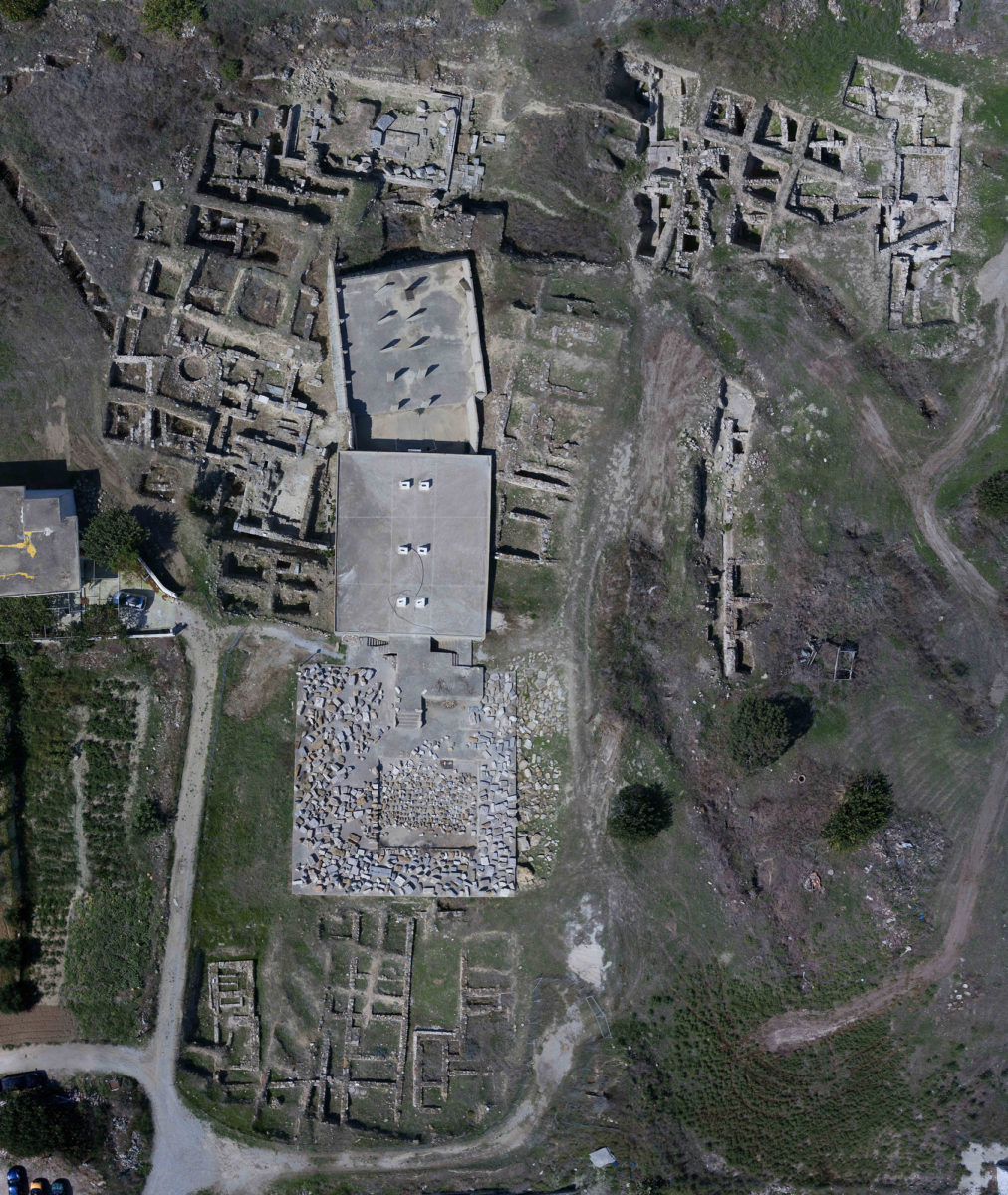 Αεροφωτογραφία της ανασκαφής του Πανεπιστημίου Αθηνών στην αρχαία Αλάσαρνα.