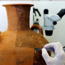 Η Εφορεία Αρχαιοτήτων Άρτας «ανοίγει» τα εργαστήρια συντήρησης στο κοινό