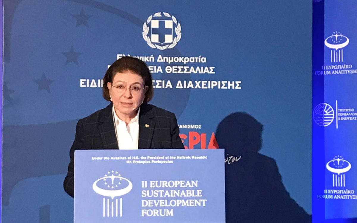 Η Λίνα Μενδώνη στη διάρκεια της ομιλίας της (φωτ.: ΥΠΠΟΑ).