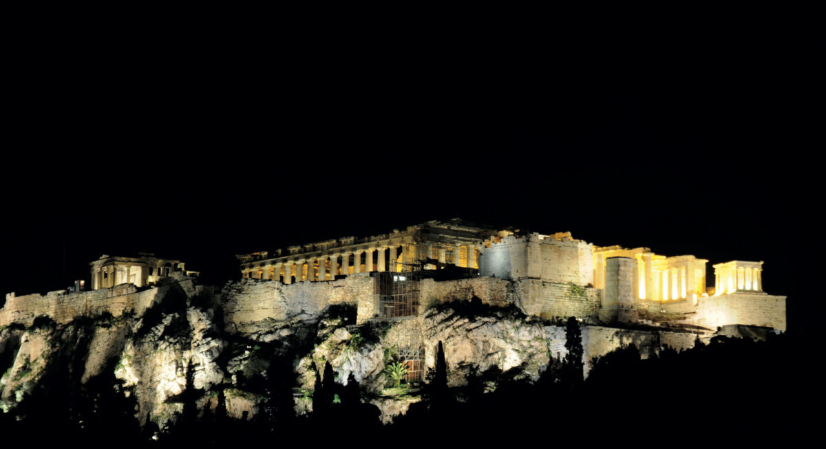 Φωτισμός των μνημείων της Ακρόπολης: υφιστάμενη κατάσταση (φωτ.: ΥΠΠΟΑ).