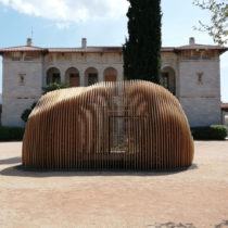 Μένουμε σπίτι «διαβάζοντας» δύο ιαπωνικά έργα