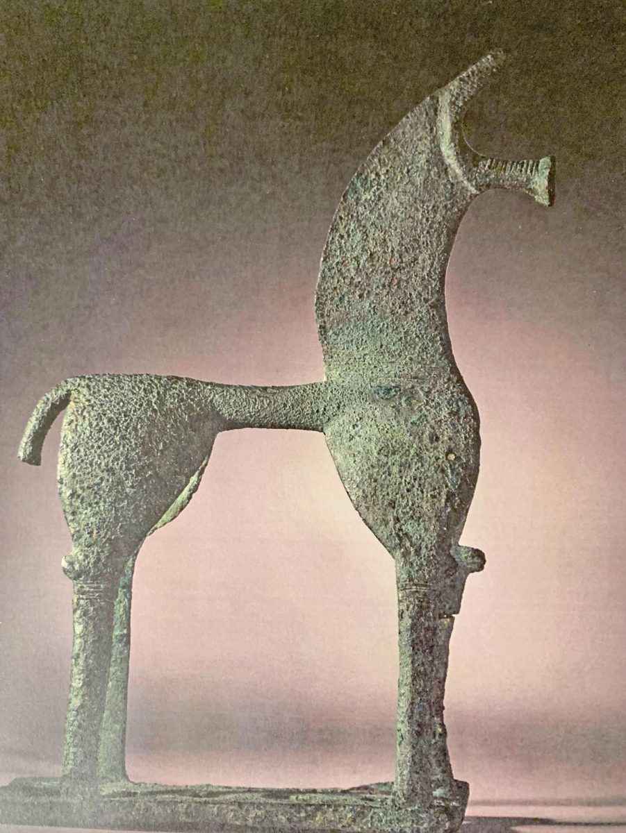 Χάλκινο ειδώλιο αλόγου του 8ου αι. π.Χ. Φωτ.: ΥΠΠΟΑ.