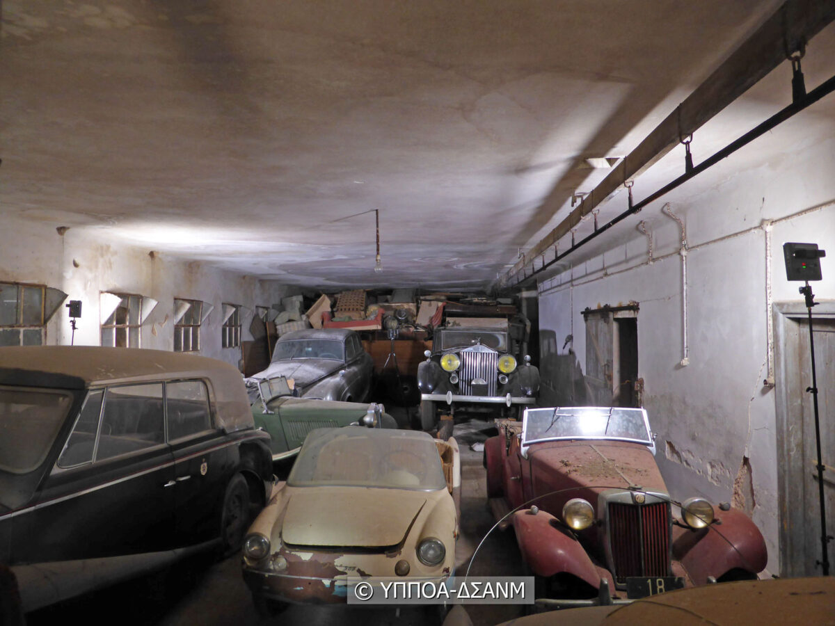 Τα οχήματα της πρώην Βασιλικής οικογένειας έχουν ιδιαίτερο ενδιαφέρον ως τεχνολογικά αντικείμενα με ηλικία από 55 έως 82 έτη, εξαιρετικά δείγματα αυτοκίνησης πολυτελούς κατασκευής του προηγούμενου αιώνα (φωτ.: ΥΠΠΟΑ). 