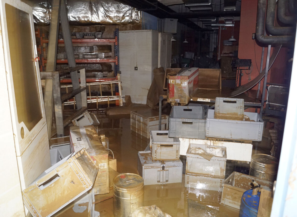 Το υπόγειο του Αρχαιολογικού Μουσείου Καρδίτσας μετά την καταστροφική πλημμύρα της 19ης Σεπτεμβρίου 2020 (φωτ.: ΥΠΠΟΑ).