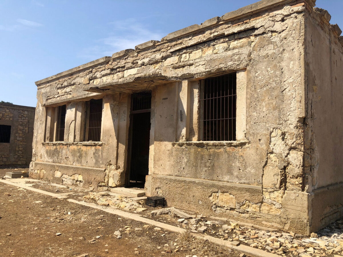 Λέρος, στρατώνας στην Πατέλα (φωτ.: ΥΠΠΟΑ).