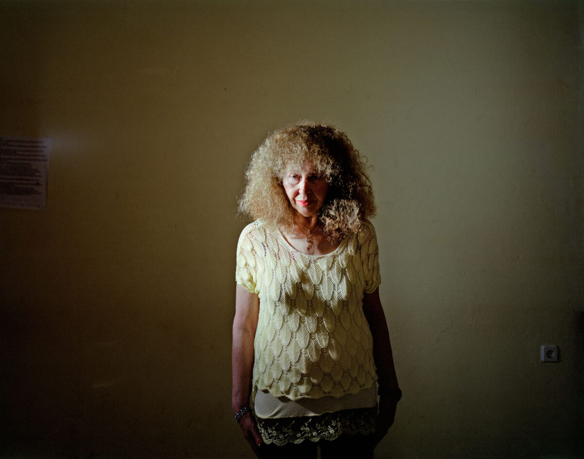 Φωτογραφία της Pernille Koldbech Fich από την έκθεση «Preparing for the Beach», στο Μουσείο Μπενάκη / Πειραιώς 138. © Pernille Koldbech Fich.