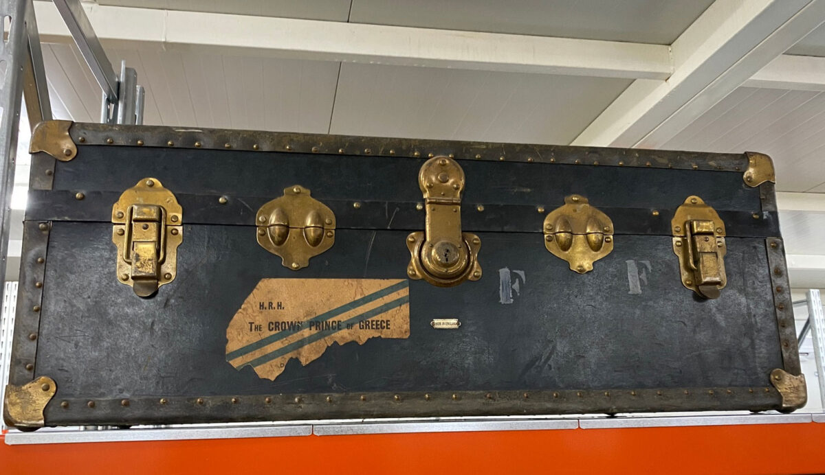 Βαλίτσα στον χώρο συντήρησης (φωτ.: ΥΠΠΟΑ).