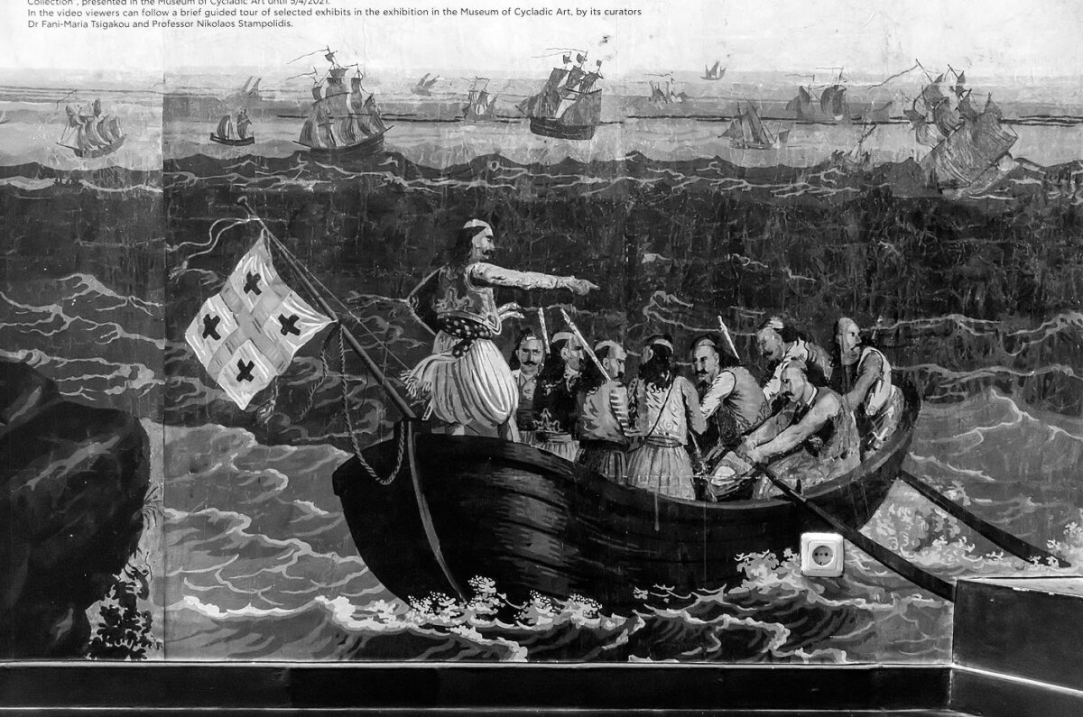 Η πανοραμική εικόνα που παρουσιάζεται στον εκθεσιακό χώρο του Αεροδρομίου αντιγράφει ένα Πανοραμικό Χαρτί Ταπετσαρίας που τυπώθηκε στη Γαλλία το 1828. Οι παραστάσεις αναπαριστούν διάσημες αρχαιοελληνικές τοποθεσίες καθώς και σκηνές από τον Αγώνα των Ελλήνων (φωτ.: Ηλίας Γεωργουλέας).