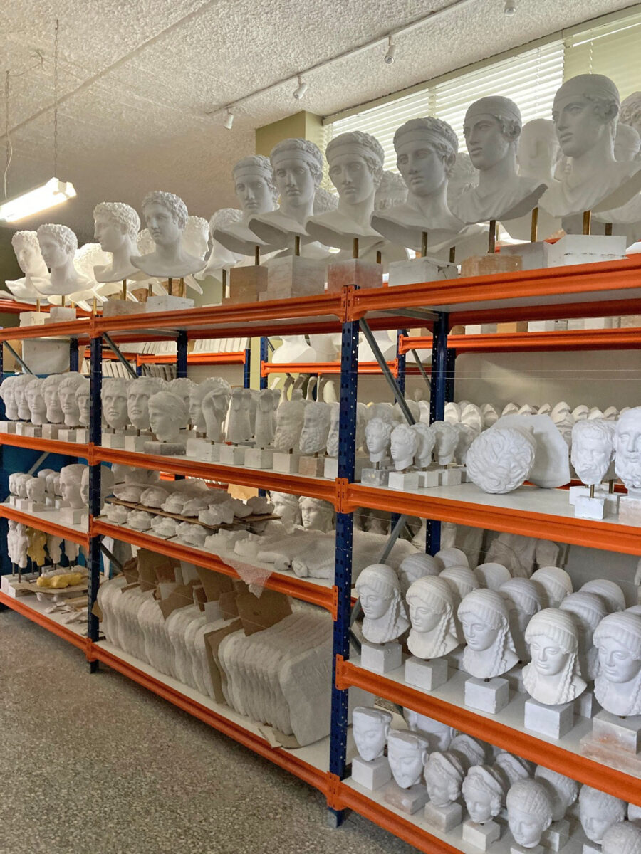 Τα εργαστήρια του Οργανισμού Διαχείρισης και Ανάπτυξης Πολιτιστικών Πόρων (ΟΔΑΠ). Φωτ.: ΥΠΠΟΑ.