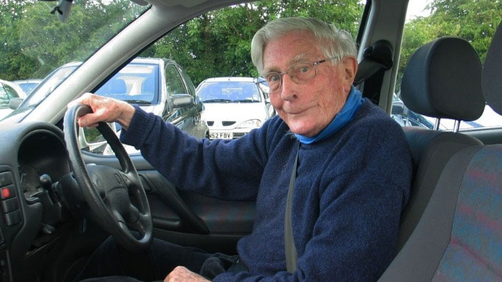 Πέθανε ο σπουδαίος Βρετανός αρχαιολόγος και ακαδημαϊκός, Σινκλέρ Χουντ