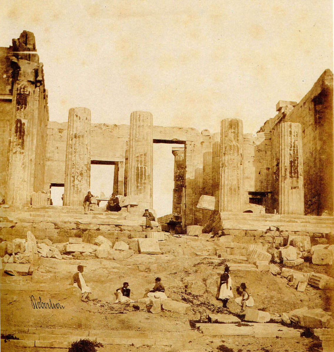 Η δυτική είσοδος της Ακρόπολης (πηγή εικόνας: ΥΠΠΟΑ).