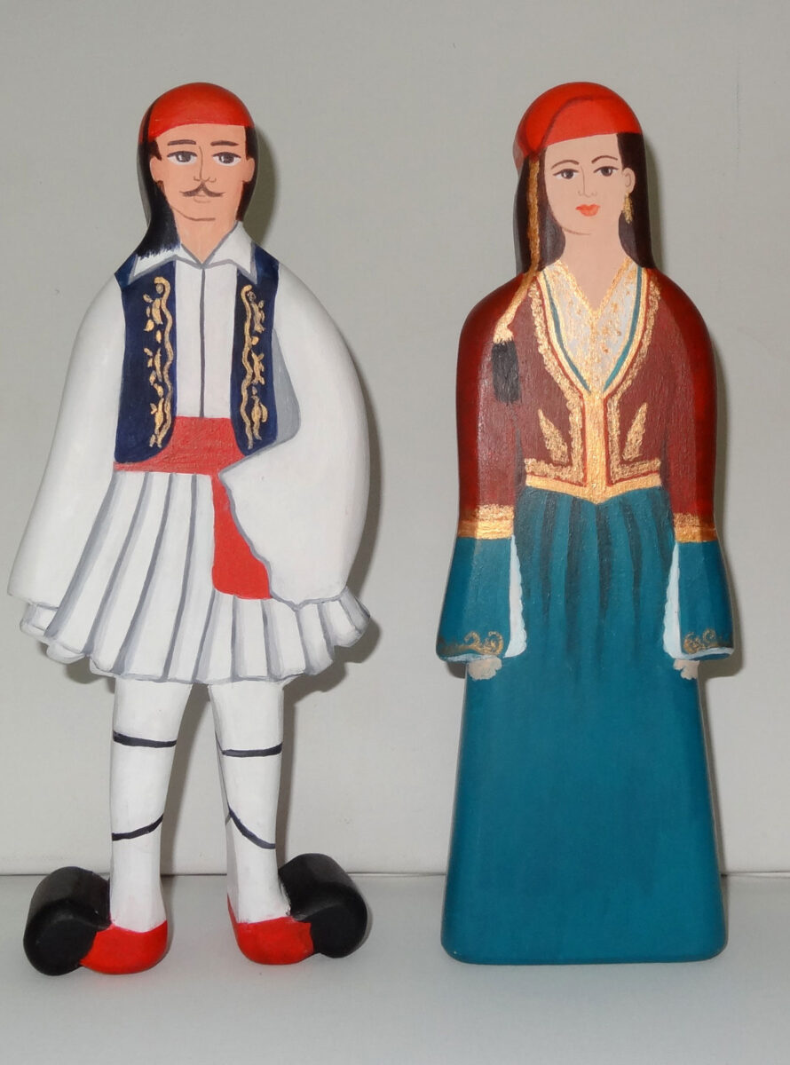 Ξύλινες κούκλες της Ειρήνης Κουρτζέλλη (φωτ.: Ειρήνη Κουρτζέλλη).