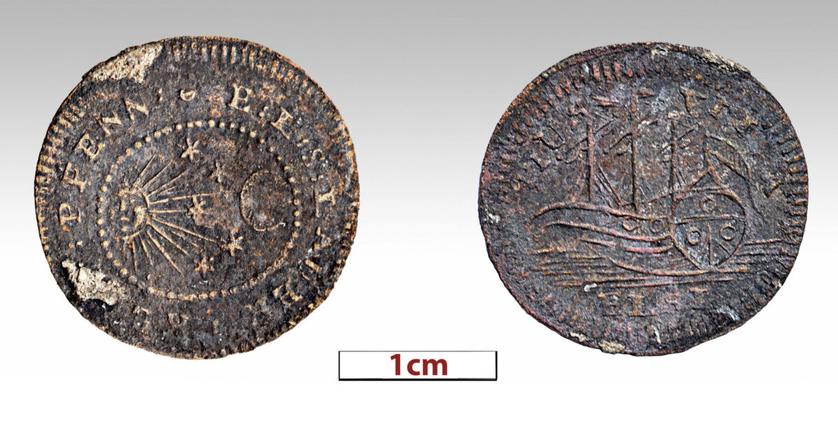 Μεταλλικό νόμισμα/μάρκα παιγνιδιού (φωτ.: Π. Βεζυρτζής).