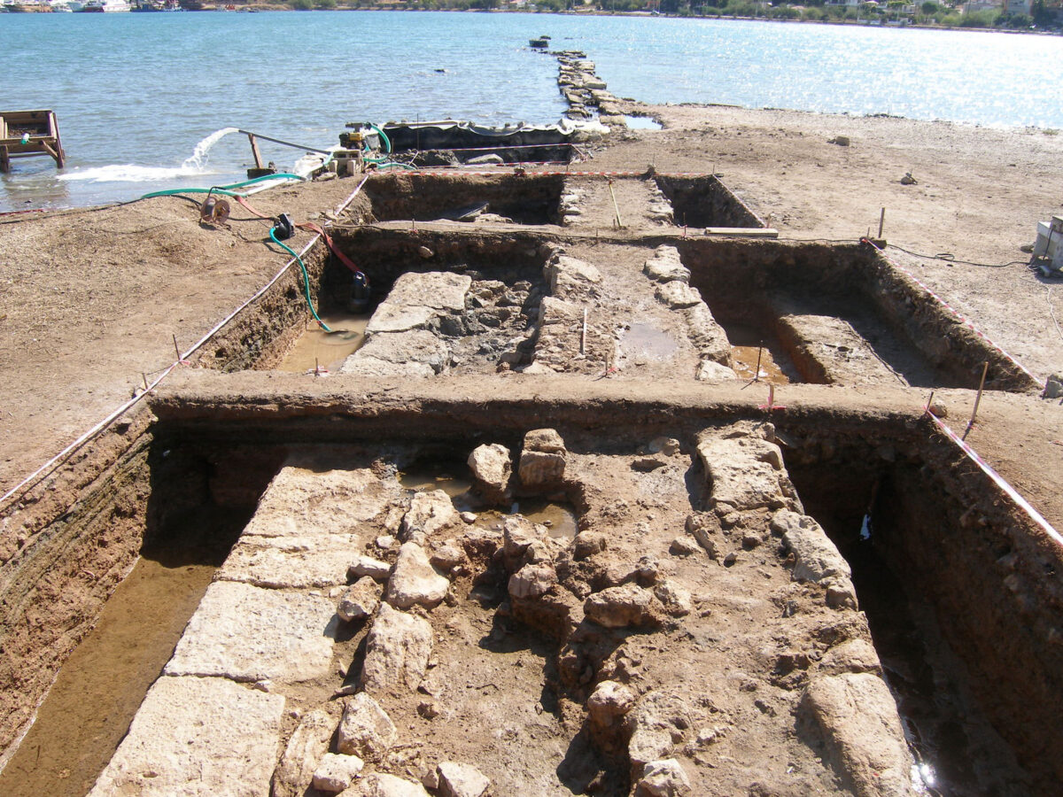 Άποψη του τείχους από τα βόρεια (φωτ.: ΥΠΠΟΑ).
