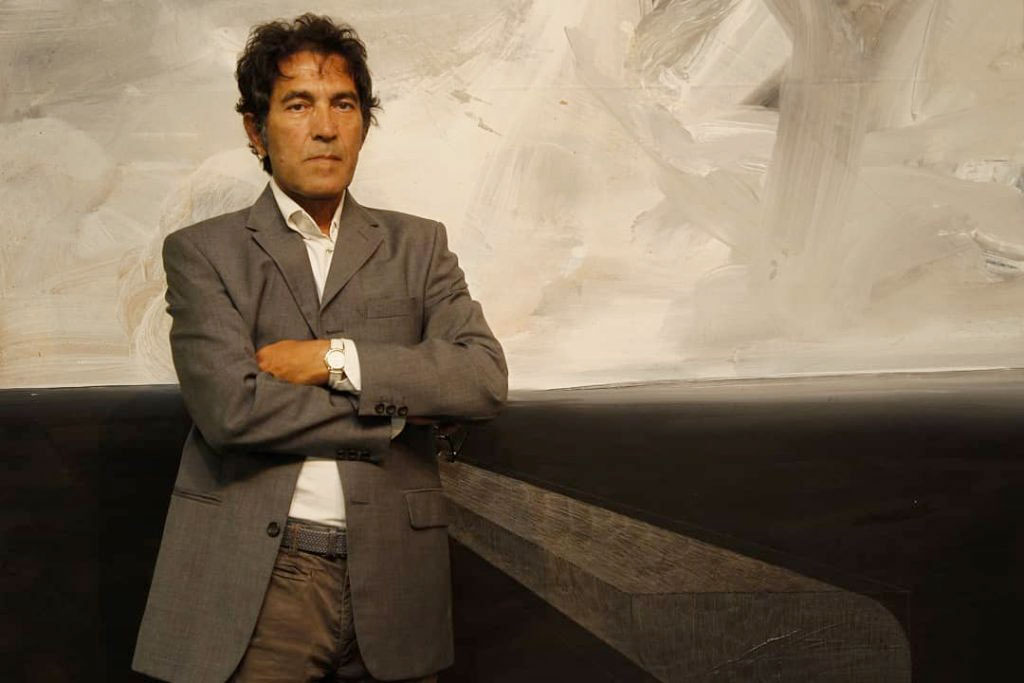 Aόρατο γλυπτό πωλήθηκε στην τιμή των 18.000 δολαρίων