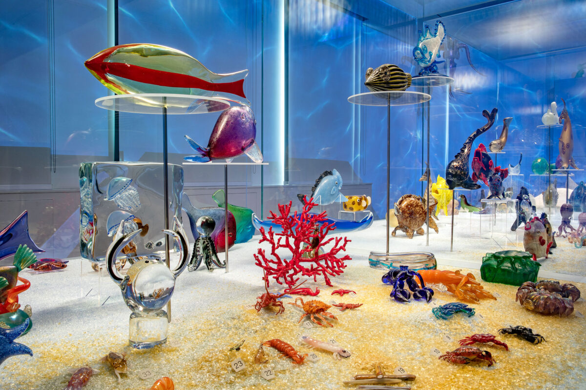 Άποψη της έκθεσης «The Glass Ark. Animals in the Pierre Rosenberg Collection» (φωτ.: Enrico Fiorese).