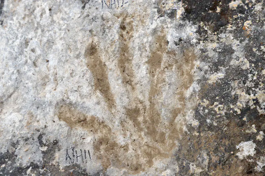 Βρέθηκε το αρχαιότερο δείγμα προϊστορικής παιδικής τέχνης;