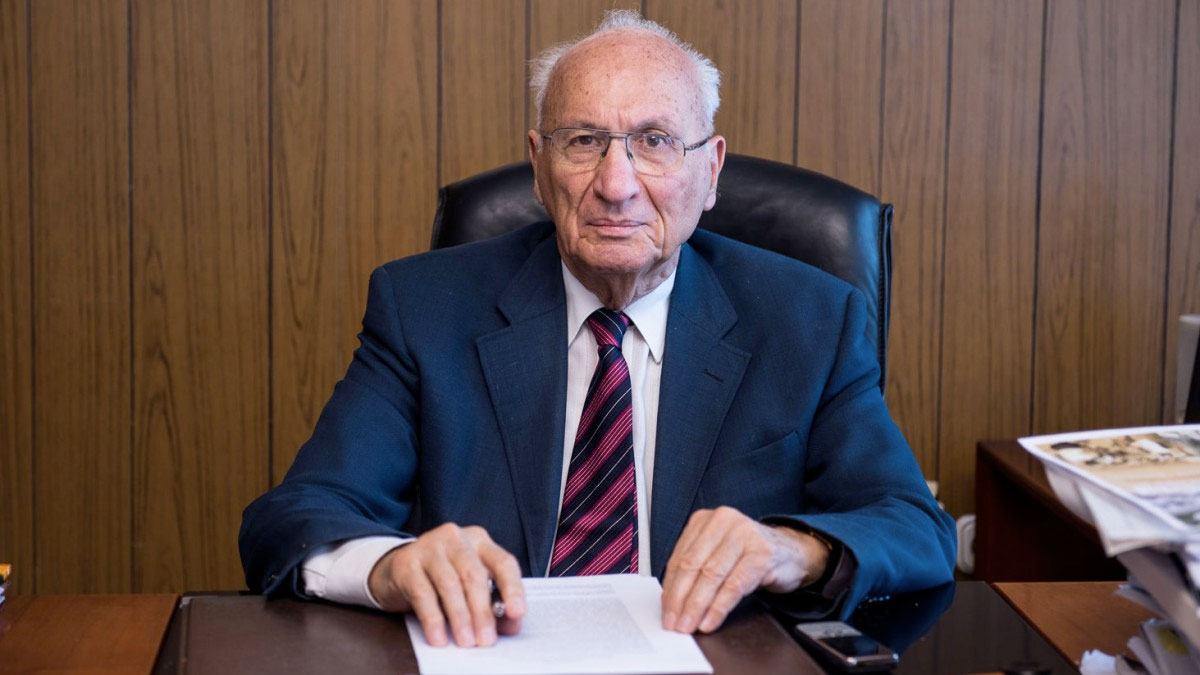 Έφυγε από τη ζωή ο Γιώργος Βαρουφάκης