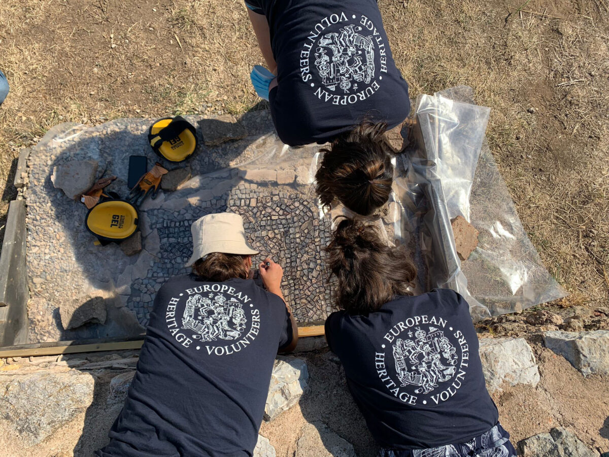 European Heritage Volunteers: μια διαφορετική εμπειρία