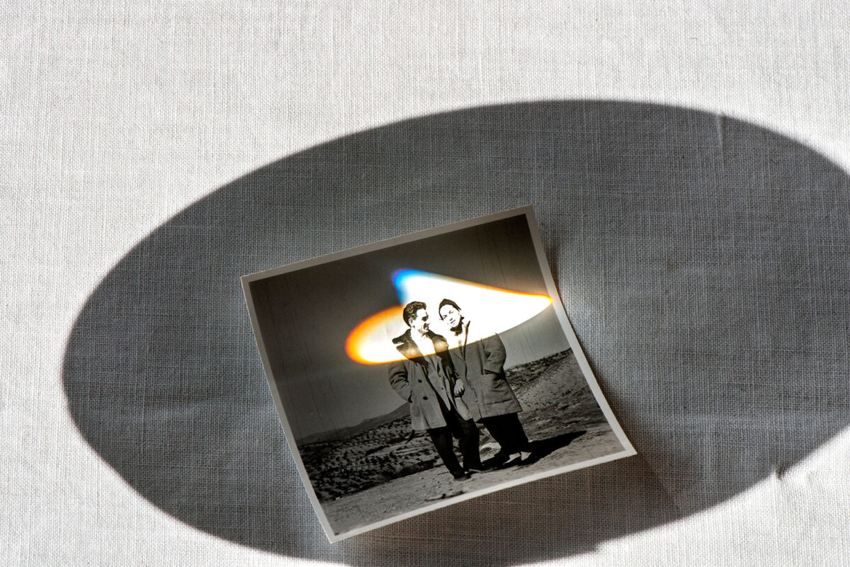 Έργο της Κατερίνας Καλούδη από την έκθεση «Αδειάζοντας το σπίτι των γονιών μου».