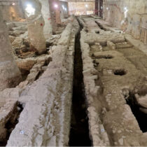 «Ναι» στην απόσπαση και επανατοποθέτηση αρχαιοτήτων στον Σταθμό Βενιζέλου