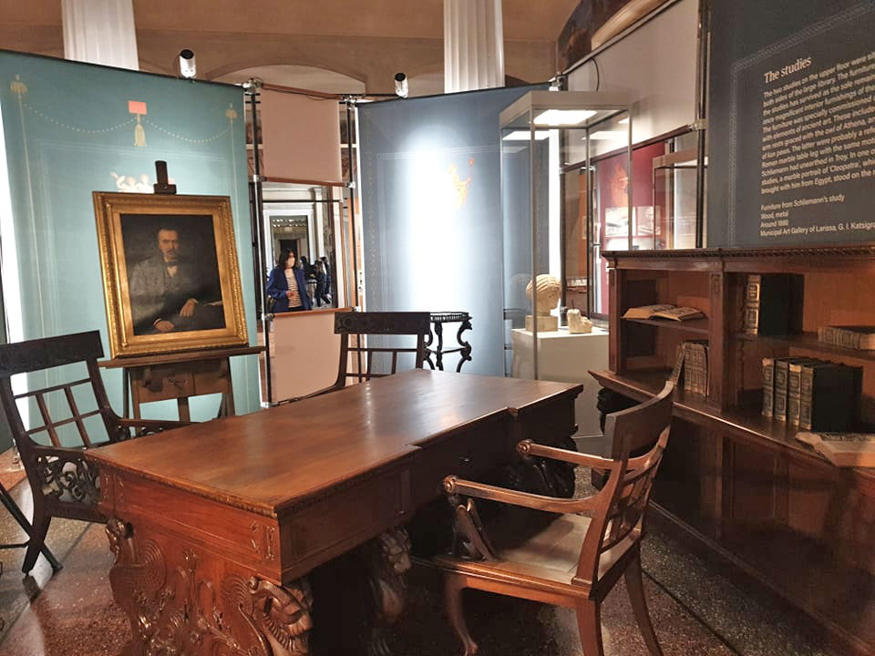 Στο Βερολίνο τα «Έπιπλα Σλήμαν» της Συλλογής Γ.Ι. Κατσίγρα