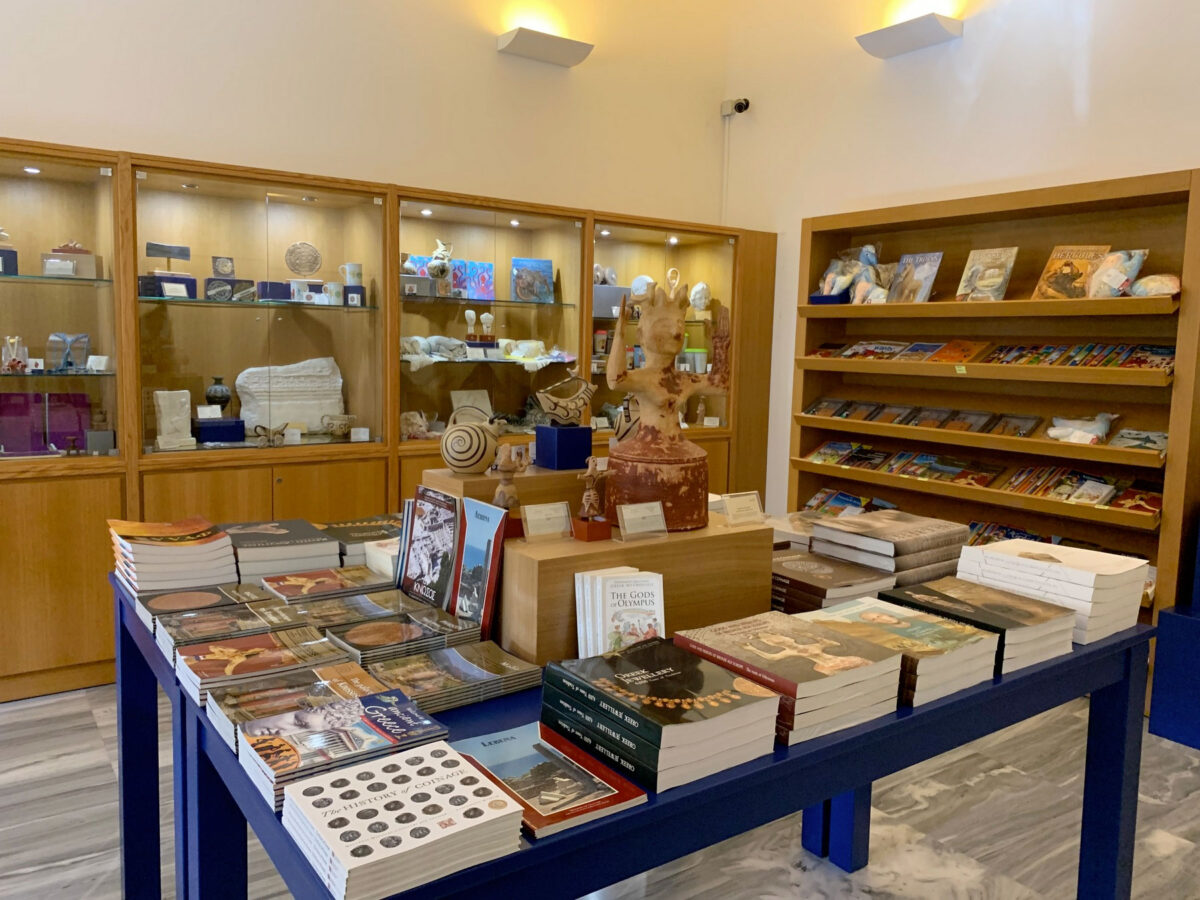 Αρχαιολογικό Μουσείο Ηρακλείου, πωλητήριο (φωτ.: ΥΠΠΟΑ).