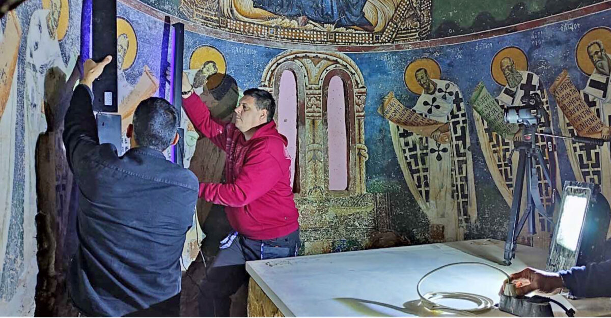 Στον ναό του Αγίου Γεωργίου στο Κουρμπίνοβο (πηγή εικόνας: EKBMM).