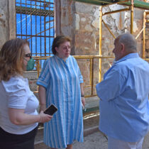 Μυτιλήνη: η Λίνα Μενδώνη στο Βαλιδέ τζαμί