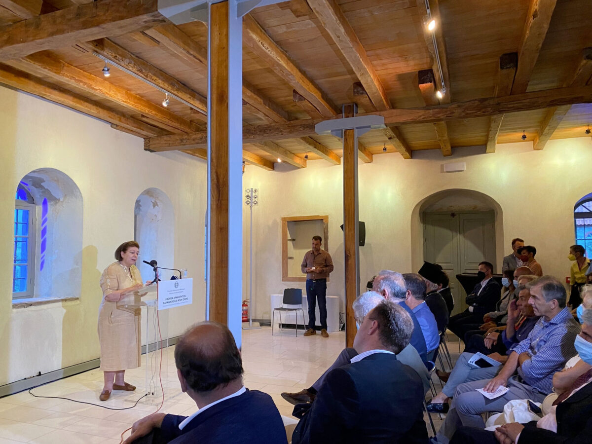 Χαιρετισμός της Λίνας Μενδώνη στα εγκαίνια της έκθεσης «Η Επανάσταση του 1821 στη Χαλκιδική» (φωτ.: ΥΠΠΟΑ).