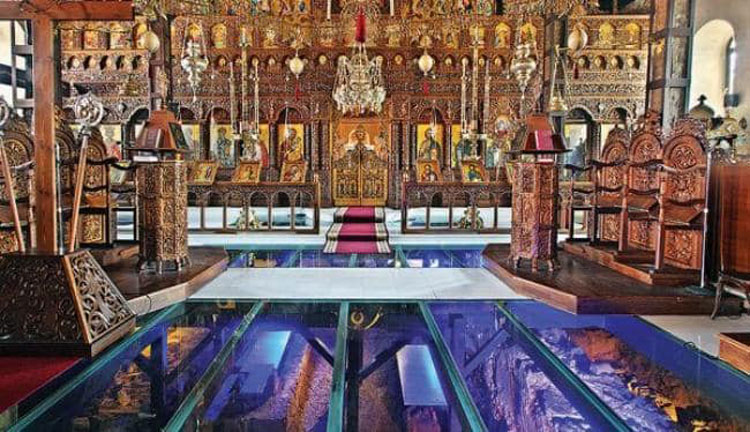 Ο ναός του Αγίου Στεφάνου Αρναίας αποκαλύπτει τα μυστικά του